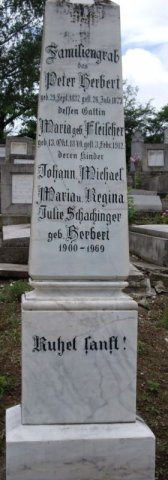 Herbert Peter 1837-1873 Fleischer Maria 1840-1912 Grabstein